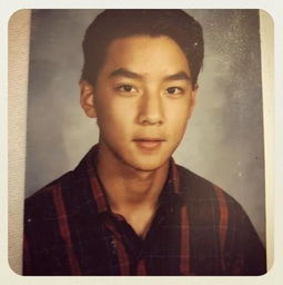 吴彦祖跨界拍撕拉片，颜值与实力并存，引发网友热议